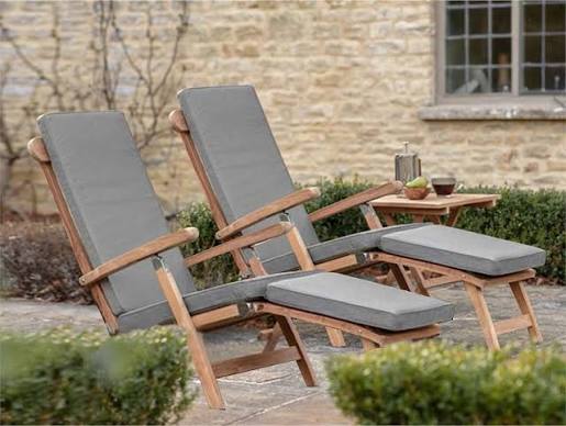 2 x Richmond Steamer Chair & Square Coffee Table
