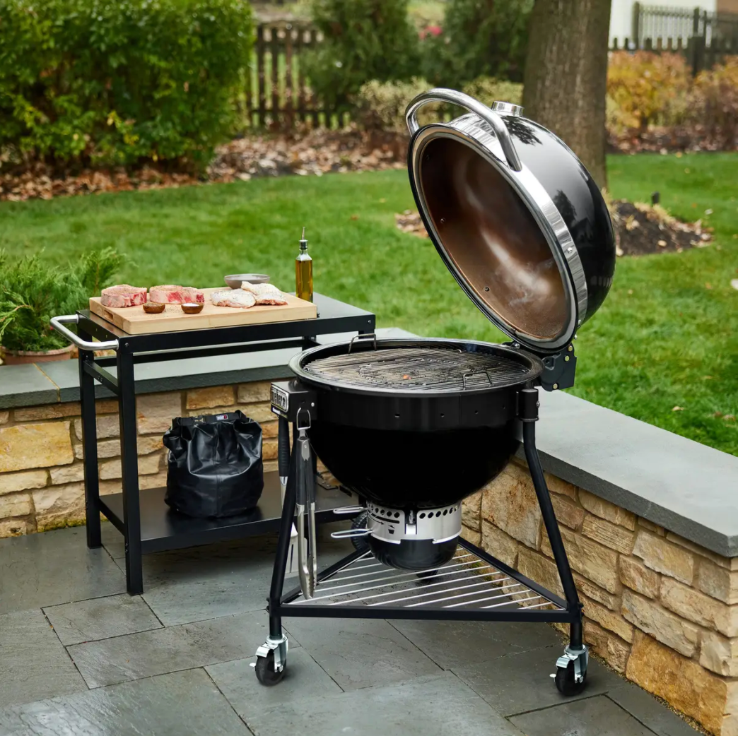 Weber Summit Kamado E6