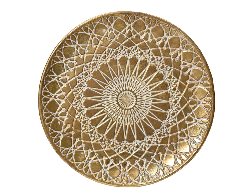 Round Iron Plate with White Wash and Carving Patter