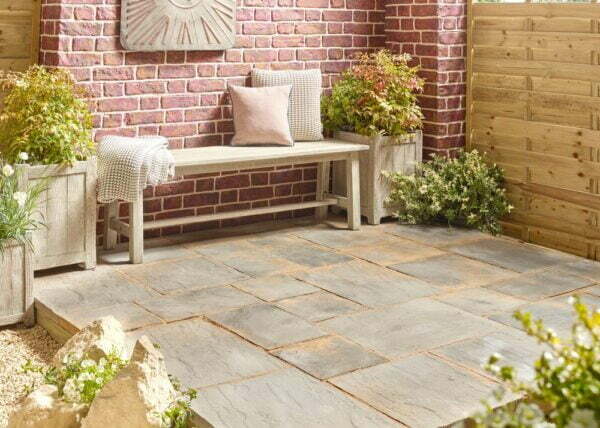 Abbey Paving 5.76m² Patio Kit