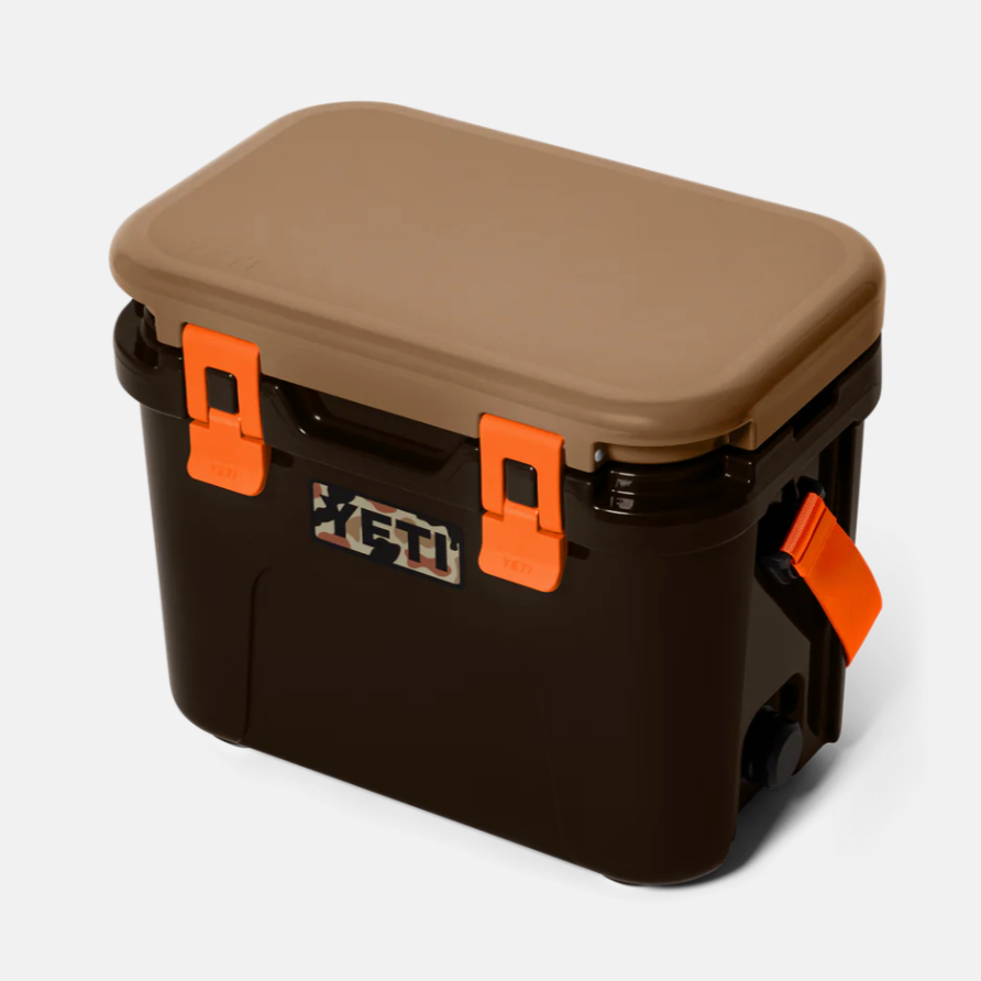 Roadie 15 Cooler -  Wetlands Camo