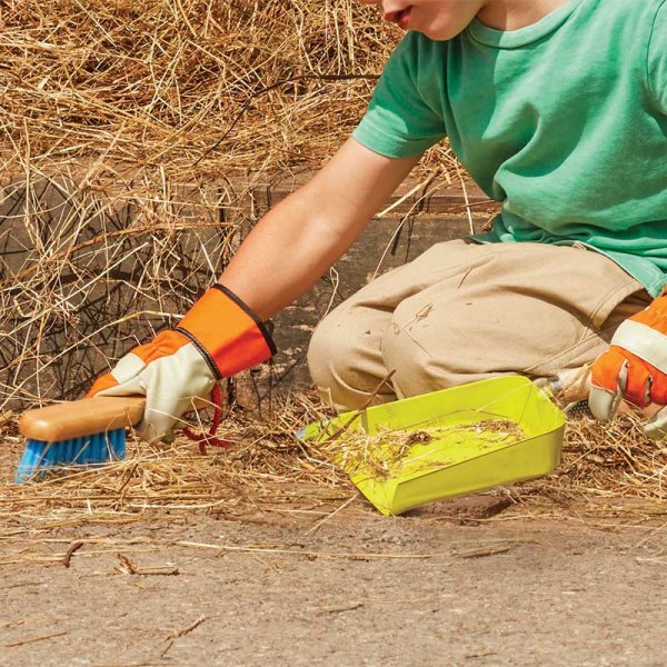 Children's Dustpan & Brush Set