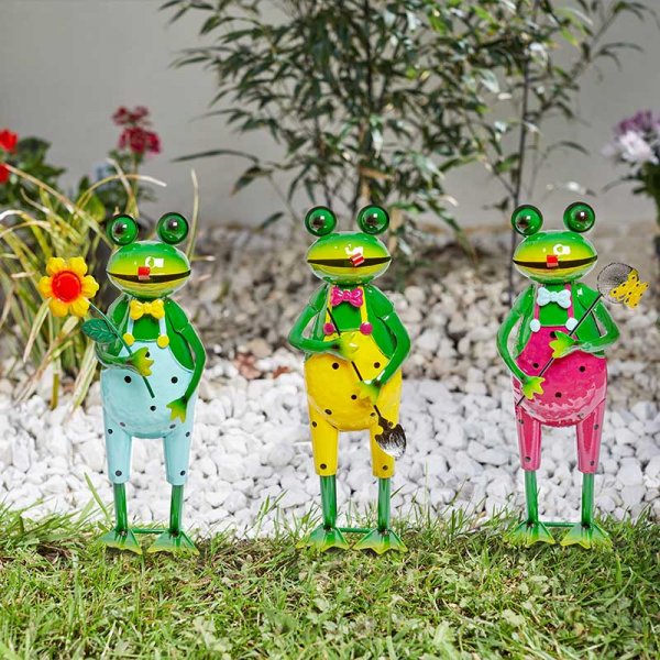 Border Stake Fun Frog