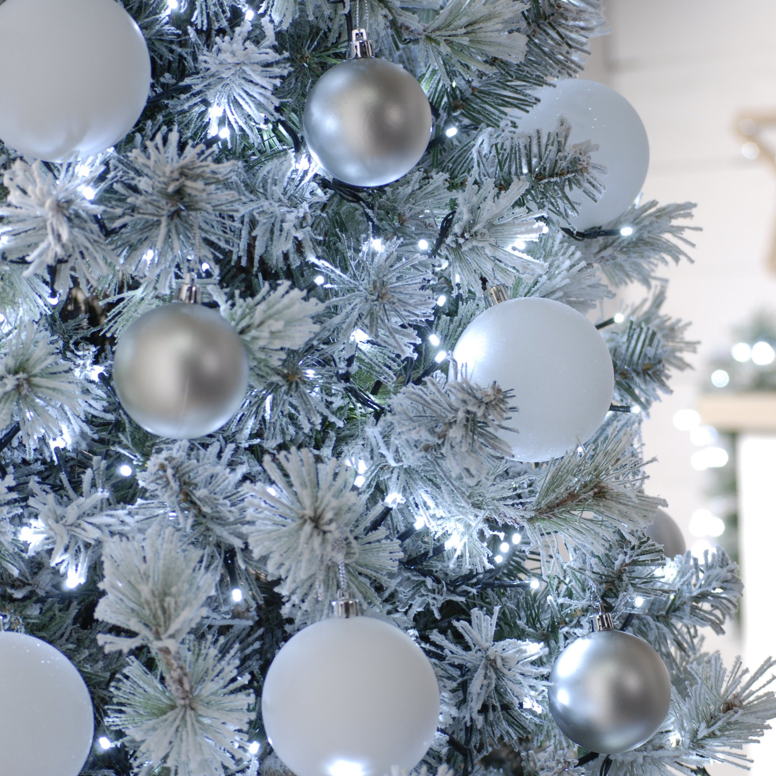 Festive Sparkle 1000 LED Lights - Cold White | Cornwall Garden Shop | UK